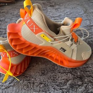 Miami brand Rovux tan and orange